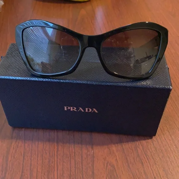 Black Prada Sunglasses. Worn a couple times. - Picture 5 of 5